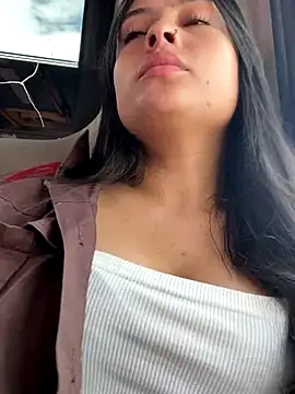 Snapshot of Karla_1-2 chatting on 09.24.25 Karla 1-2 online show from 09.24.25