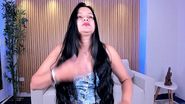 Megancoxx online show from 11.18.25