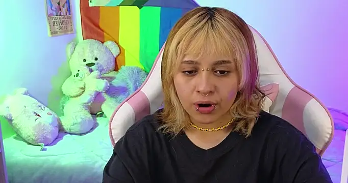 NekoWaifu online show from 02.06.26