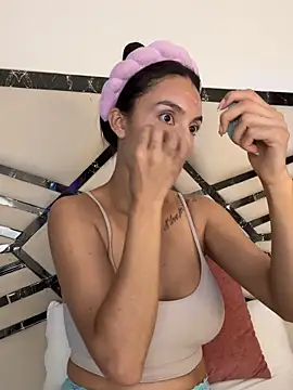 MiaKane99 online show from 04.08.26