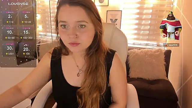 Snapshot of sophiee09_ chatting on 03.10.26 sophiee09 online show from 03.10.26