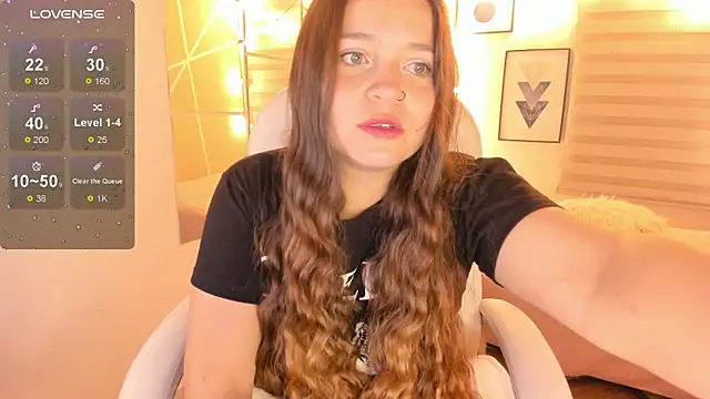 Snapshot of sophiee09_ chatting on 04.09.26 sophiee09 online show from 04.09.26