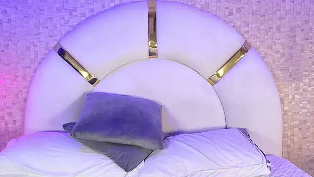 paulina cano online show from 09.16.25