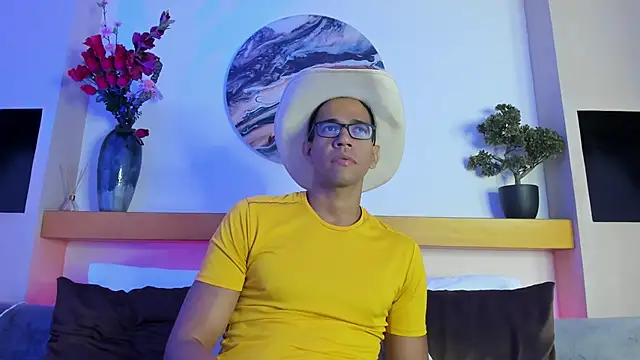 Snapshot of JacobDraven chatting on 10.05.25 JacobDraven online show from 10.05.25