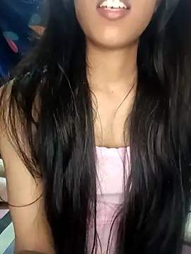 Snapshot of reetika6375 chatting on 11.15.25 reetika6375 online show from 11.15.25