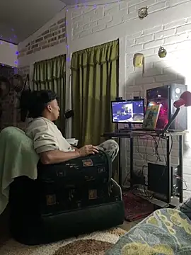 sky-wolves online show from 09.16.25