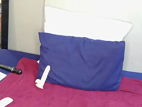 Serafynn online show from 09.26.25