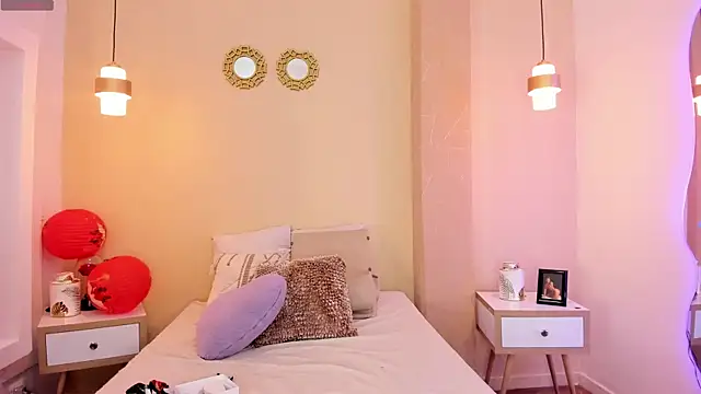 SofiaFontaiine online show from 10.30.25