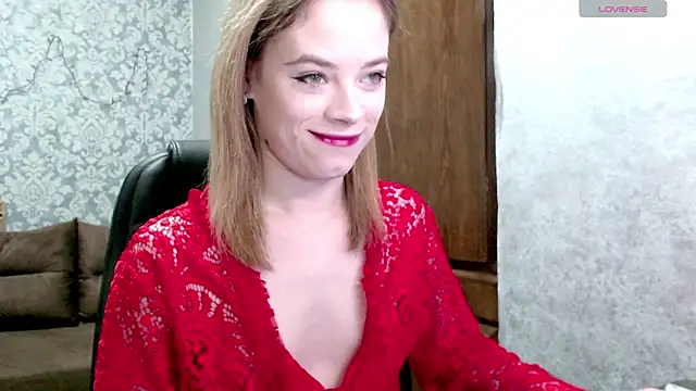 Snapshot of Kate__Loves chatting on 02.01.26 Kate Loves online show from 02.01.26