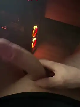 jstntz online show from 12.18.25