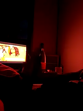 Snapshot of Mikaaa97 chatting on 10.17.25 Mikaaa97 online show from 10.17.25