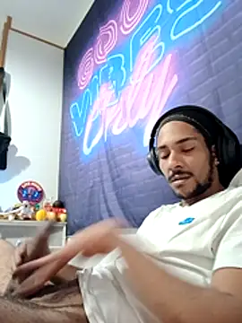 Mikaaa97 online show from 01.16.26