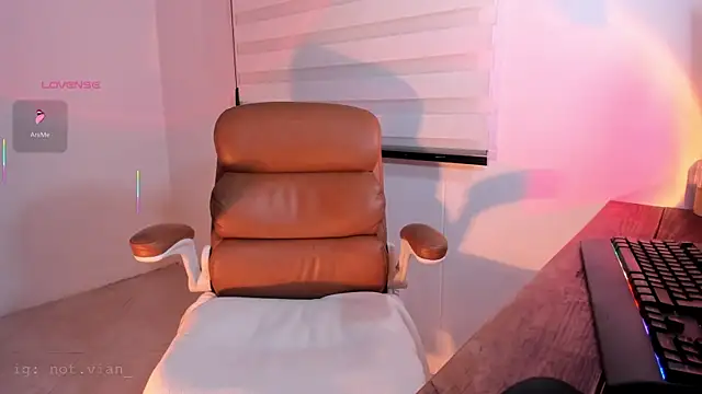 SarahCastillo  online show from 07.09.26