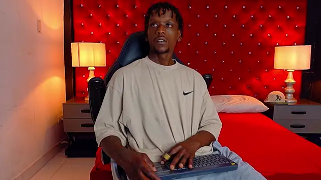 SkylerBigxxx online show from 09.19.25