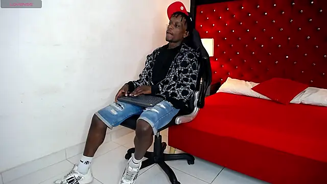 SkylerBigxxx online show from 09.22.25