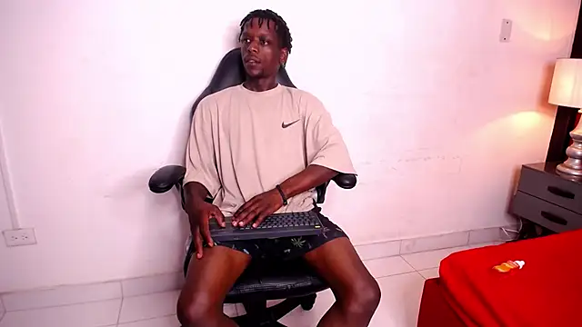 SkylerBigxxx online show from 10.16.25