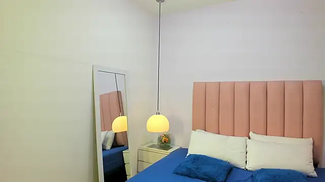 Amy Ferreira online show from 11.15.25