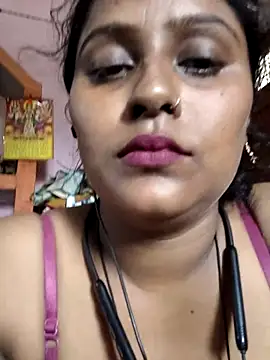 Jasmine Januja online show from 05.15.26