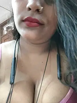 Snapshot of Jasmine_Januja chatting on 07.07.26 Jasmine Januja online show from 07.07.26