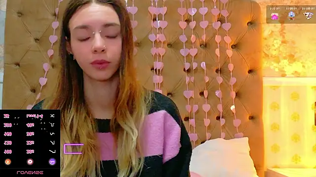 CoraVex online show from 02.14.26