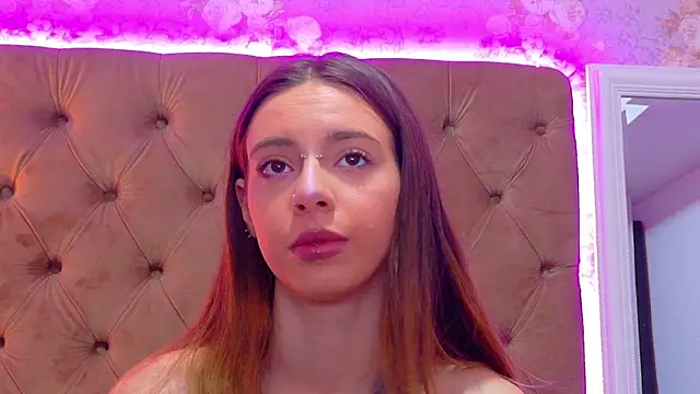 CoraVex online show from 04.25.26