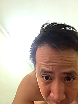 MaiHoang2k online show from 10.17.25