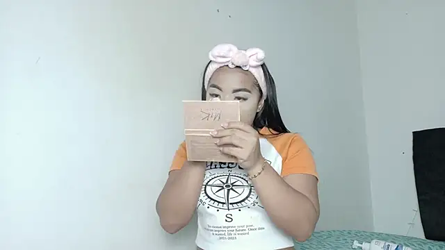 Natashaparker   online show from 03.02.26