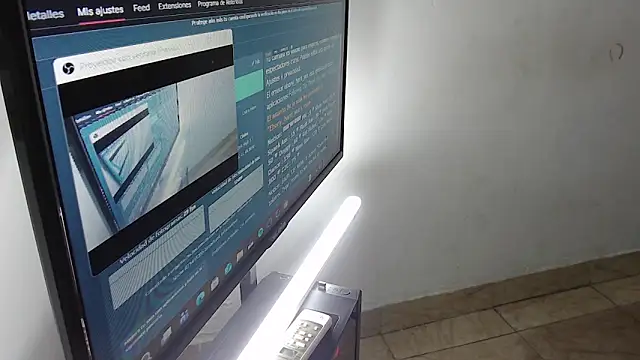 Snapshot of ebony_hard_sex chatting on 10.29.25 ebony hard sex online show from 10.29.25