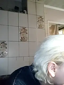 Snapshot of MargoShein chatting on 10.03.25 MargoShein online show from 10.03.25