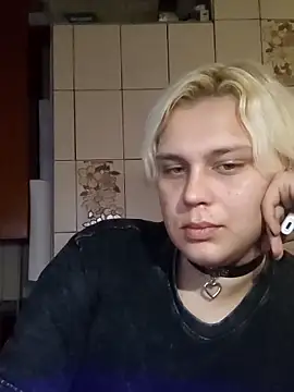 Snapshot of MargoShein chatting on 10.05.25 MargoShein online show from 10.05.25