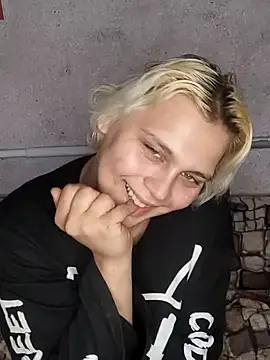 Snapshot of MargoShein chatting on 11.03.25 MargoShein online show from 11.03.25