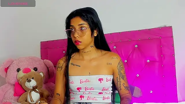 dahiiangomezz online show from 04.14.26