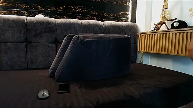 Snapshot of JeergMuscle chatting on 03.28.26 JeergMuscle online show from 03.28.26