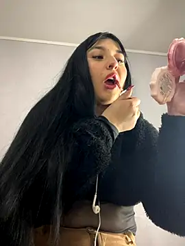 Daphnee-x online show from 12.05.25