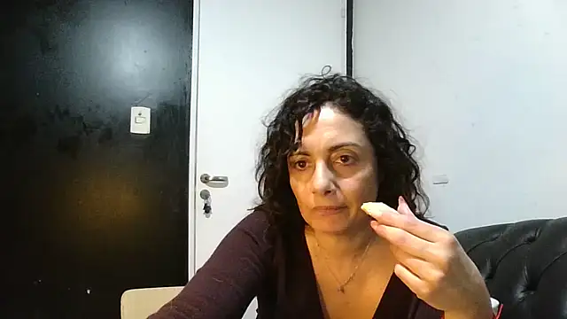 dulcefanny online show from 07.21.26
