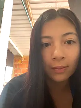 Snapshot of Karlee_Grey1 chatting on 09.26.25 Karlee Grey1 online show from 09.26.25