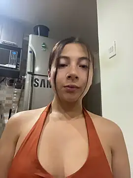 Snapshot of Karlee_Grey1 chatting on 11.09.25 Karlee Grey1 online show from 11.09.25