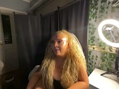 BonnyDesire online show from 03.23.26