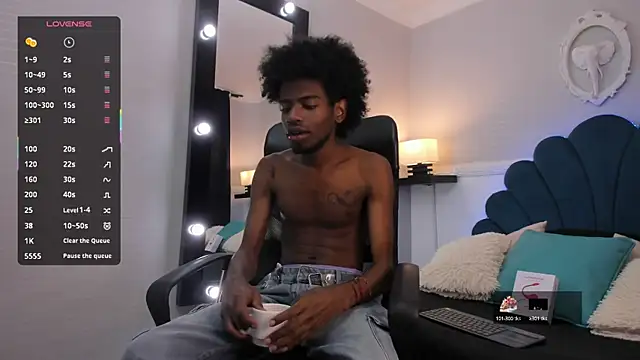 AllexJacob online show from 10.11.25