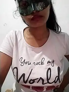 ms-naina online show from 04.18.26