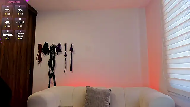 Snapshot of abu_dhabi_21 chatting on 02.09.26 abu dhabi 21 online show from 02.09.26