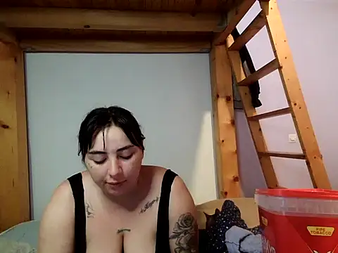 Snapshot of Emilie_1 chatting on 03.19.26 Emilie 1 online show from 03.19.26