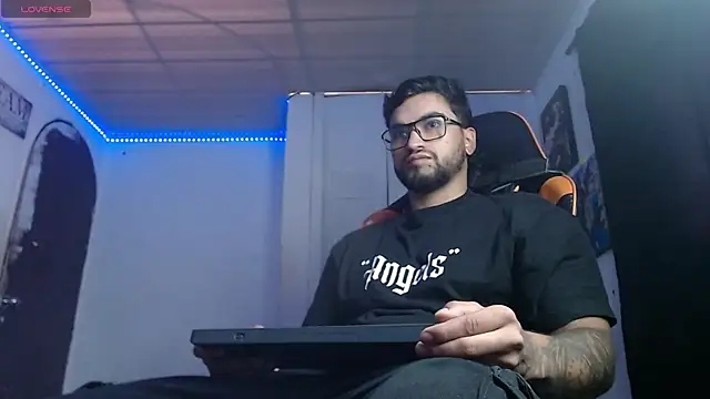 Chrys harris77 online show from 12.05.25