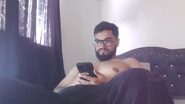 Chrys harris77 online show from 04.15.26