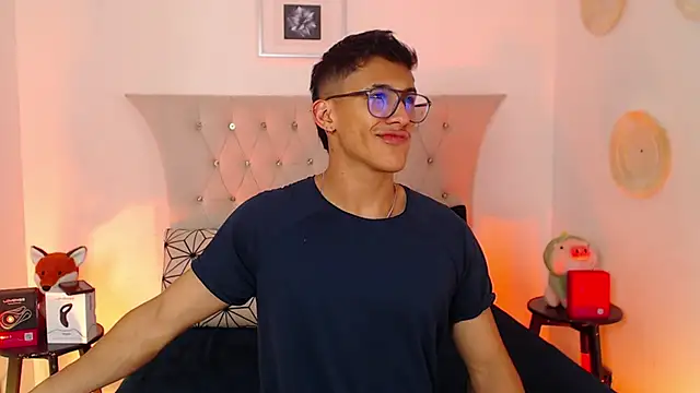 SalvadorFit online show from 12.01.25