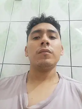 Snapshot of latinbigcock1_ chatting on 09.28.25 latinbigcock1 online show from 09.28.25