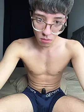 Snapshot of arthurdavies chatting on 11.06.25 arthurdavies online show from 11.06.25