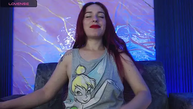 Snapshot of kat_desiree chatting on 05.14.26 kat desiree online show from 05.14.26