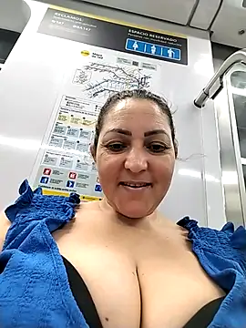 Lunita86 online show from 01.13.26