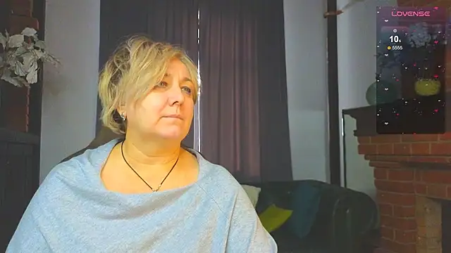 Marta Wils online show from 10.30.25